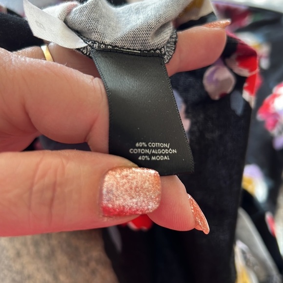 Ann Taylor turtleneck, size extra small - Picture 10 of 10